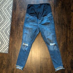 Maternity jeans size 10